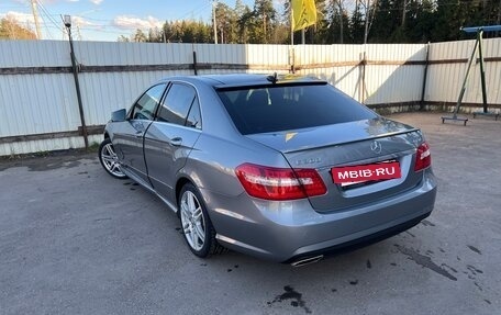 Mercedes-Benz E-Класс, 2012 год, 2 200 000 рублей, 4 фотография