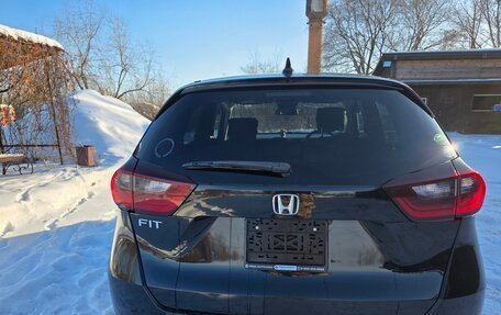 Honda Fit, 2020 год, 1 080 000 рублей, 8 фотография