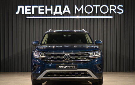 Volkswagen Teramont I, 2021 год, 3 990 000 рублей, 2 фотография