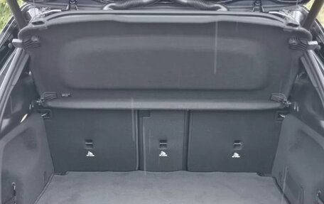 Mercedes-Benz GLA, 2022 год, 1 800 000 рублей, 14 фотография