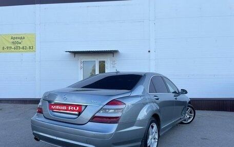 Mercedes-Benz S-Класс, 2006 год, 1 300 000 рублей, 5 фотография