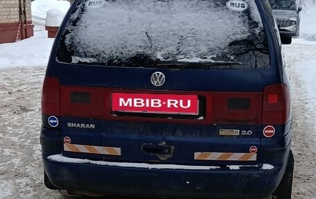 Volkswagen Sharan I рестайлинг, 2000 год, 410 000 рублей, 3 фотография