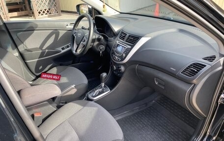 Hyundai Solaris II рестайлинг, 2013 год, 855 000 рублей, 9 фотография