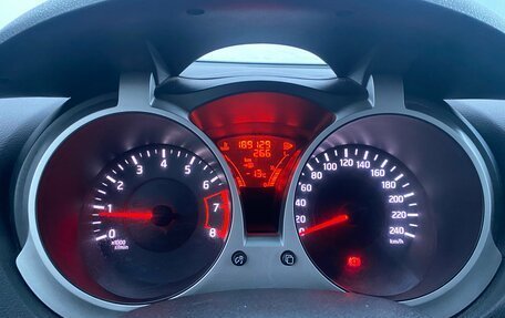 Nissan Juke II, 2011 год, 715 000 рублей, 11 фотография