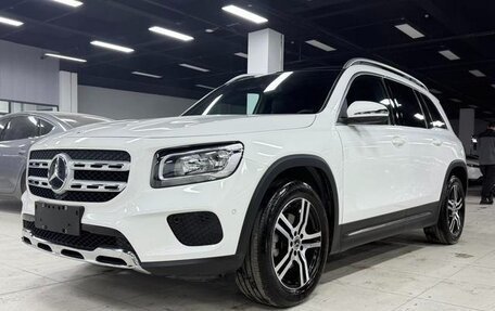 Mercedes-Benz GLB, 2021 год, 2 600 000 рублей, 1 фотография