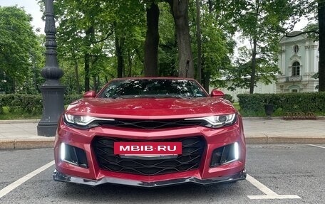 Chevrolet Camaro VI, 2018 год, 2 900 000 рублей, 3 фотография