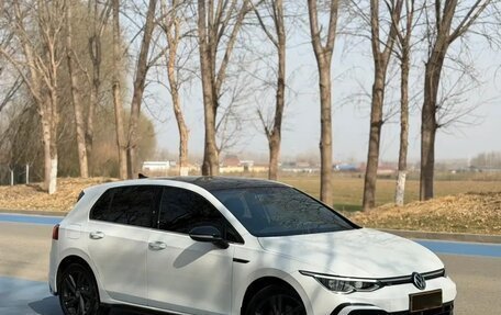 Volkswagen Golf VIII, 2022 год, 2 120 000 рублей, 3 фотография