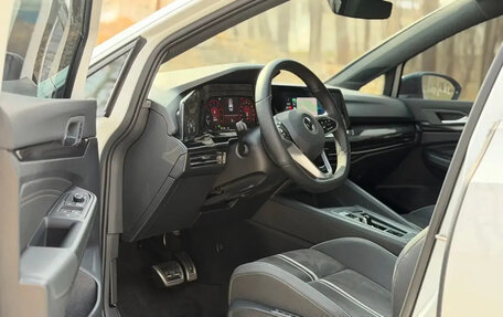 Volkswagen Golf VIII, 2022 год, 2 120 000 рублей, 7 фотография