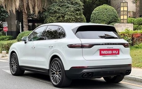 Porsche Cayenne III, 2022 год, 11 270 000 рублей, 4 фотография