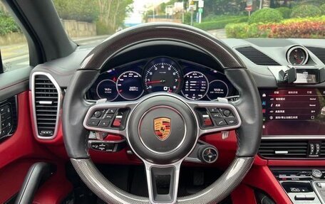 Porsche Cayenne III, 2022 год, 11 270 000 рублей, 10 фотография