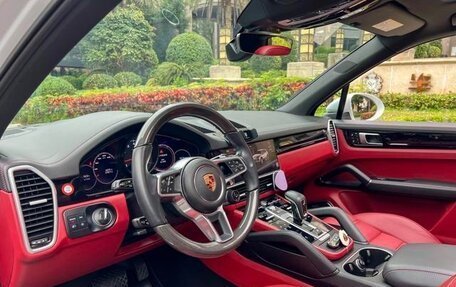 Porsche Cayenne III, 2022 год, 11 270 000 рублей, 8 фотография