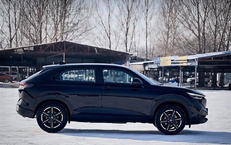 Honda Vezel, 2022 год, 1 850 000 рублей, 4 фотография