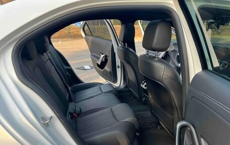 Mercedes-Benz A-Класс, 2021 год, 1 850 000 рублей, 9 фотография