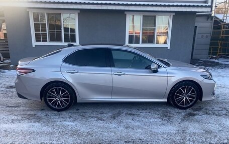 Toyota Camry, 2022 год, 3 350 000 рублей, 3 фотография