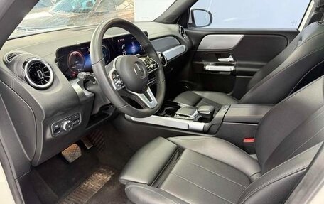 Mercedes-Benz GLB, 2021 год, 2 500 000 рублей, 7 фотография