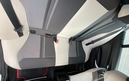 BMW 1 серия, 2016 год, 1 300 000 рублей, 18 фотография