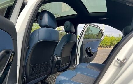 Mercedes-Benz A-Класс, 2022 год, 1 550 000 рублей, 10 фотография