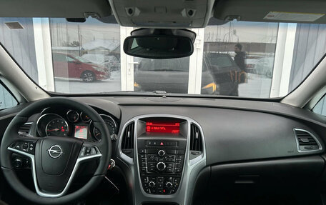 Opel Astra J, 2013 год, 680 000 рублей, 13 фотография