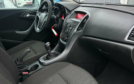 Opel Astra J, 2013 год, 680 000 рублей, 12 фотография