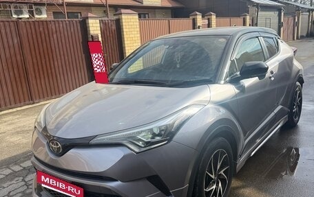 Toyota C-HR I рестайлинг, 2018 год, 2 430 000 рублей, 2 фотография