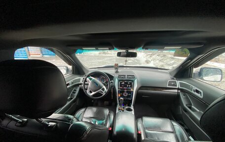 Ford Explorer VI, 2012 год, 1 500 000 рублей, 12 фотография