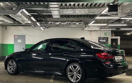 BMW 7 серия, 2018 год, 4 450 000 рублей, 2 фотография