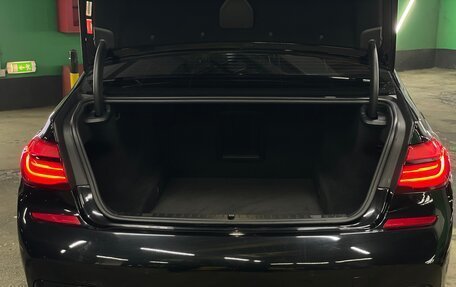 BMW 7 серия, 2018 год, 4 450 000 рублей, 12 фотография