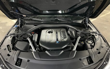 BMW 7 серия, 2018 год, 4 450 000 рублей, 13 фотография