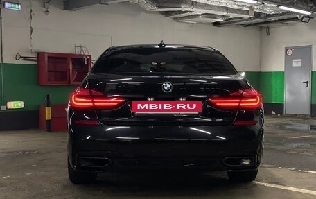 BMW 7 серия, 2018 год, 4 450 000 рублей, 3 фотография