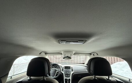 Opel Astra J, 2012 год, 590 000 рублей, 13 фотография