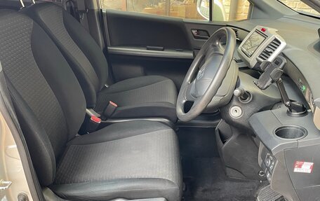 Honda Freed I, 2012 год, 1 350 000 рублей, 10 фотография