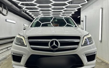 Mercedes-Benz GL-Класс, 2013 год, 3 000 000 рублей, 2 фотография