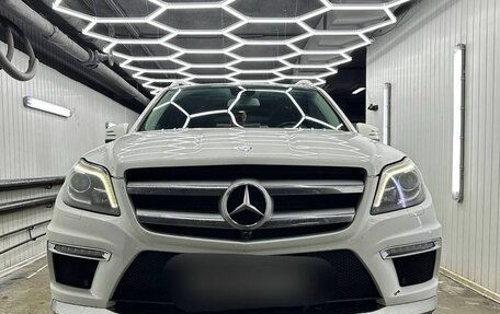 Mercedes-Benz GL-Класс, 2013 год, 3 000 000 рублей, 5 фотография