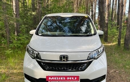 Honda Freed II, 2021 год, 1 849 000 рублей, 3 фотография