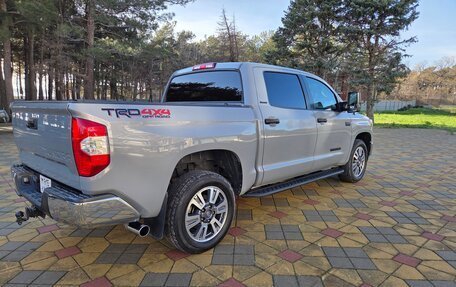 Toyota Tundra II, 2018 год, 6 500 000 рублей, 6 фотография