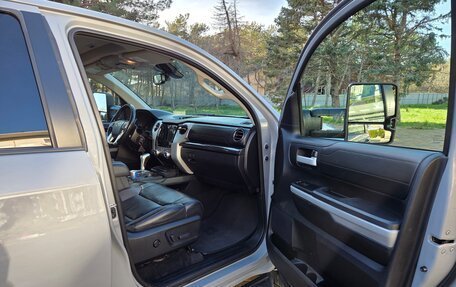 Toyota Tundra II, 2018 год, 6 500 000 рублей, 8 фотография