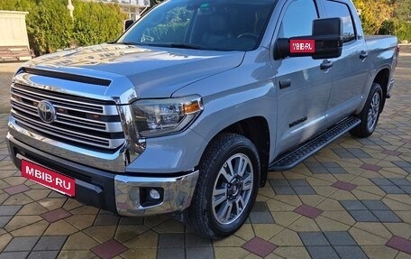 Toyota Tundra II, 2018 год, 6 500 000 рублей, 4 фотография