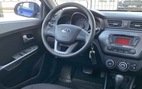 KIA Rio III рестайлинг, 2013 год, 801 000 рублей, 20 фотография