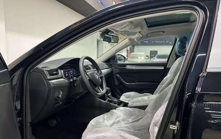 Skoda Superb III рестайлинг, 2023 год, 1 640 000 рублей, 7 фотография