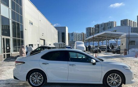 Toyota Camry, 2020 год, 2 798 000 рублей, 10 фотография