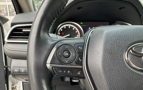 Toyota Camry, 2020 год, 2 798 000 рублей, 14 фотография