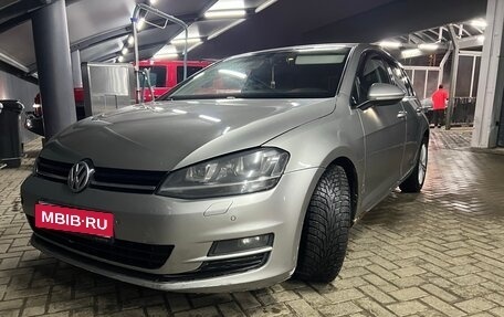 Volkswagen Golf VII, 2013 год, 940 000 рублей, 1 фотография