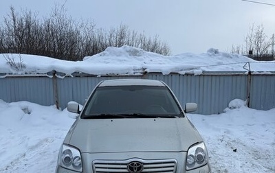 Toyota Avensis III рестайлинг, 2003 год, 630 000 рублей, 1 фотография