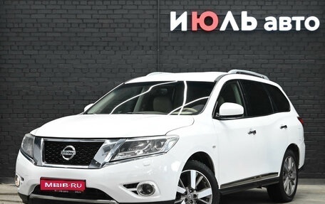 Nissan Pathfinder, 2014 год, 2 240 000 рублей, 1 фотография