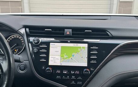 Toyota Camry, 2020 год, 2 798 000 рублей, 21 фотография