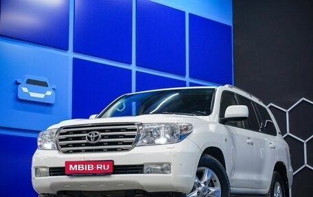 Toyota Land Cruiser 200, 2011 год, 3 303 000 рублей, 1 фотография