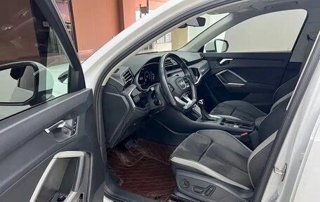 Audi Q3, 2022 год, 2 840 000 рублей, 7 фотография