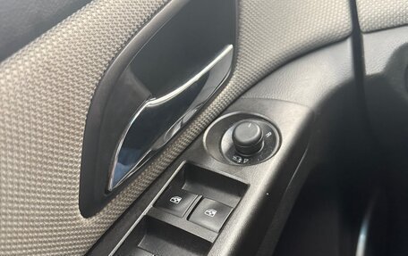 Chevrolet Cruze II, 2014 год, 29 фотография