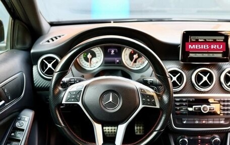 Mercedes-Benz A-Класс, 2014 год, 2 000 000 рублей, 10 фотография