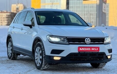 Volkswagen Tiguan II, 2018 год, 2 375 000 рублей, 8 фотография